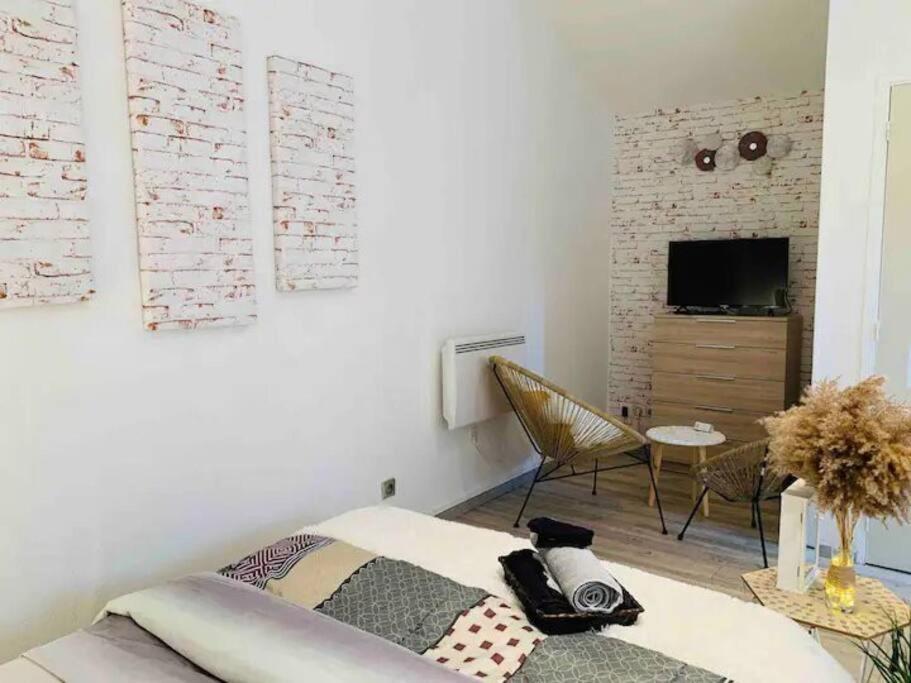 Maisonette avec jardin Évreux Extérieur photo